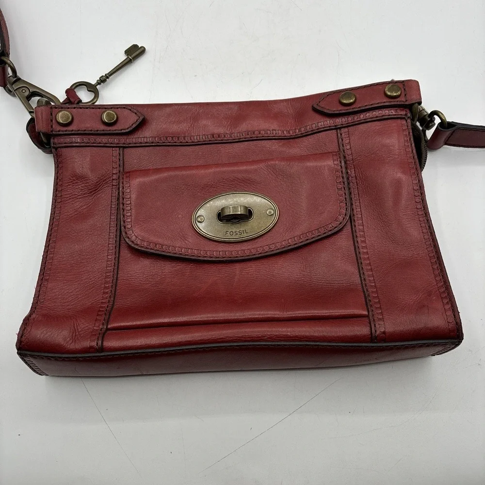 Fossil Maddox Leather Crossbody Bag Purse 90's‎ Y2K Zipper Turn Lock Key Vintage